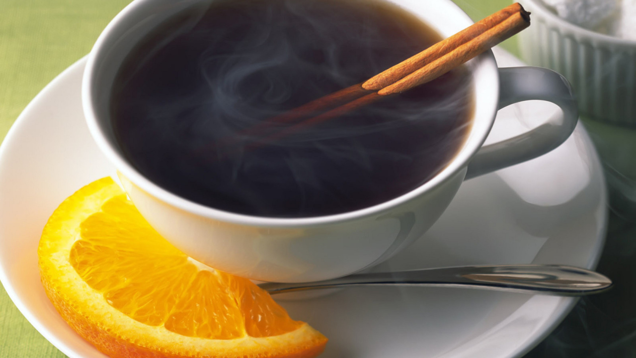 Чай с кусочком апельсина