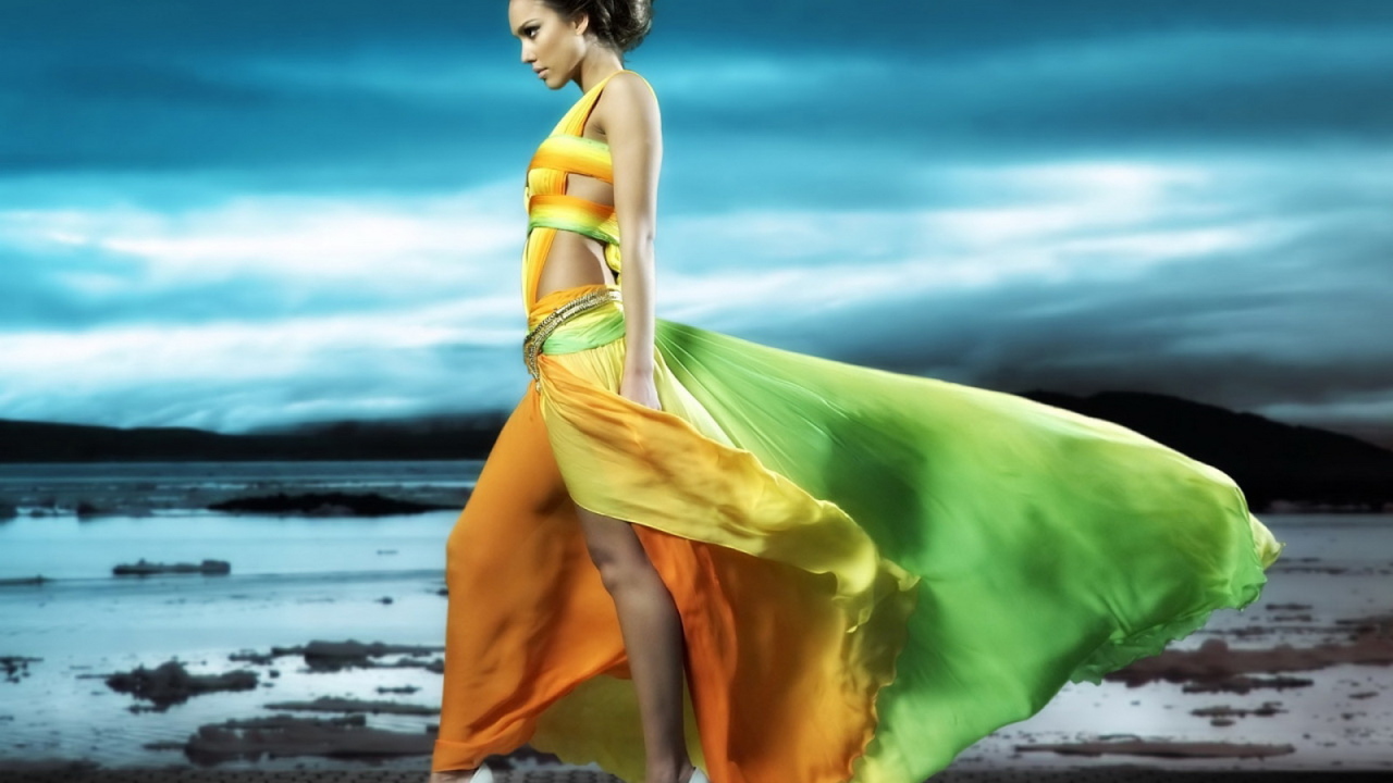 Джессика Алба