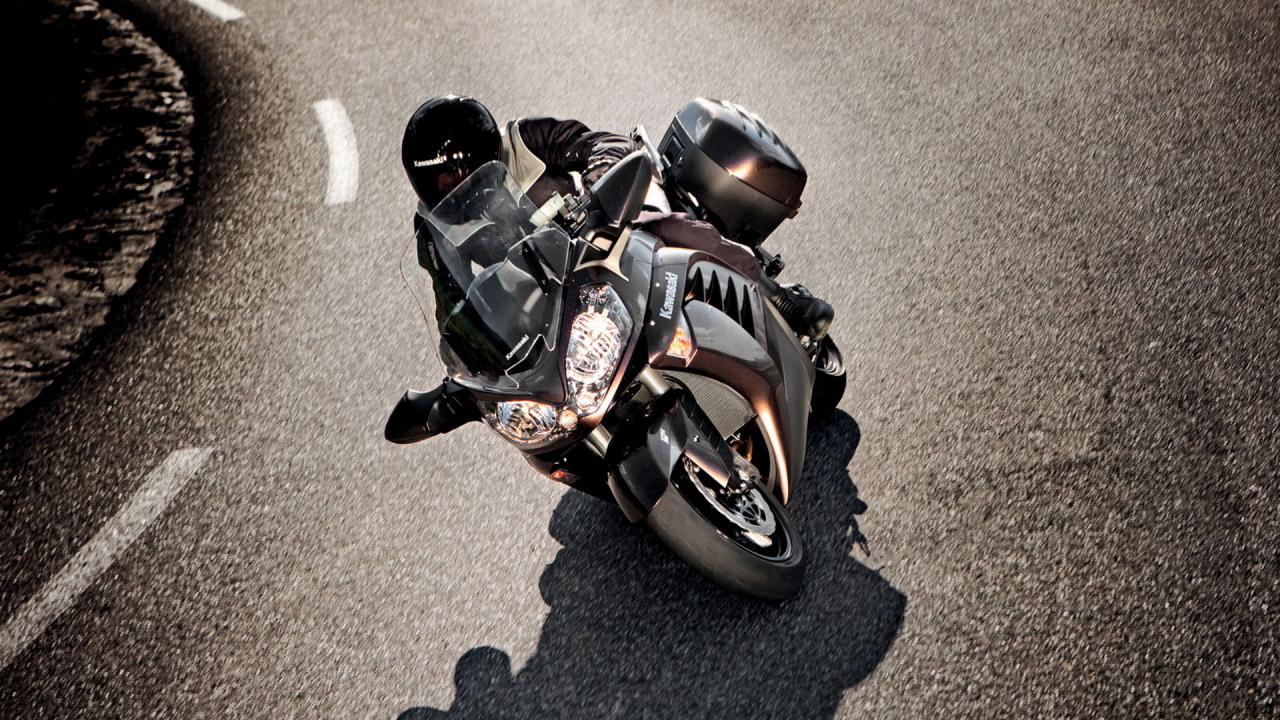 Кавасаки 1400GTR