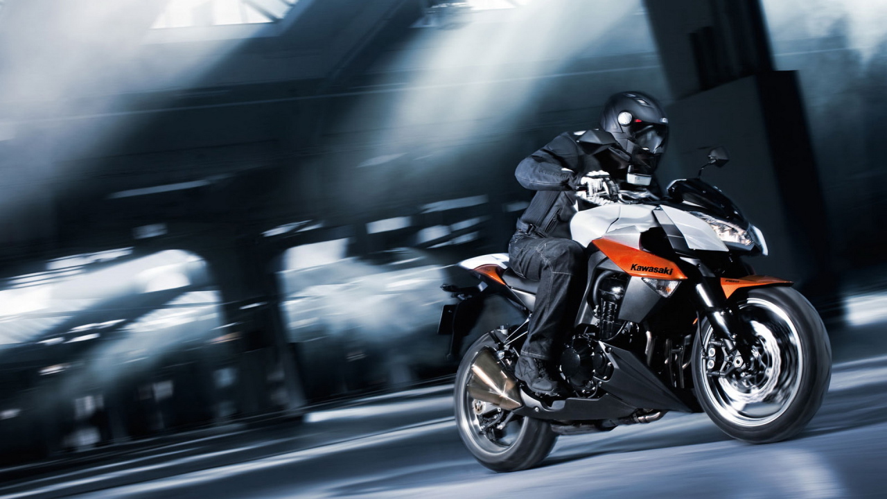 Кавасаки Z 1000