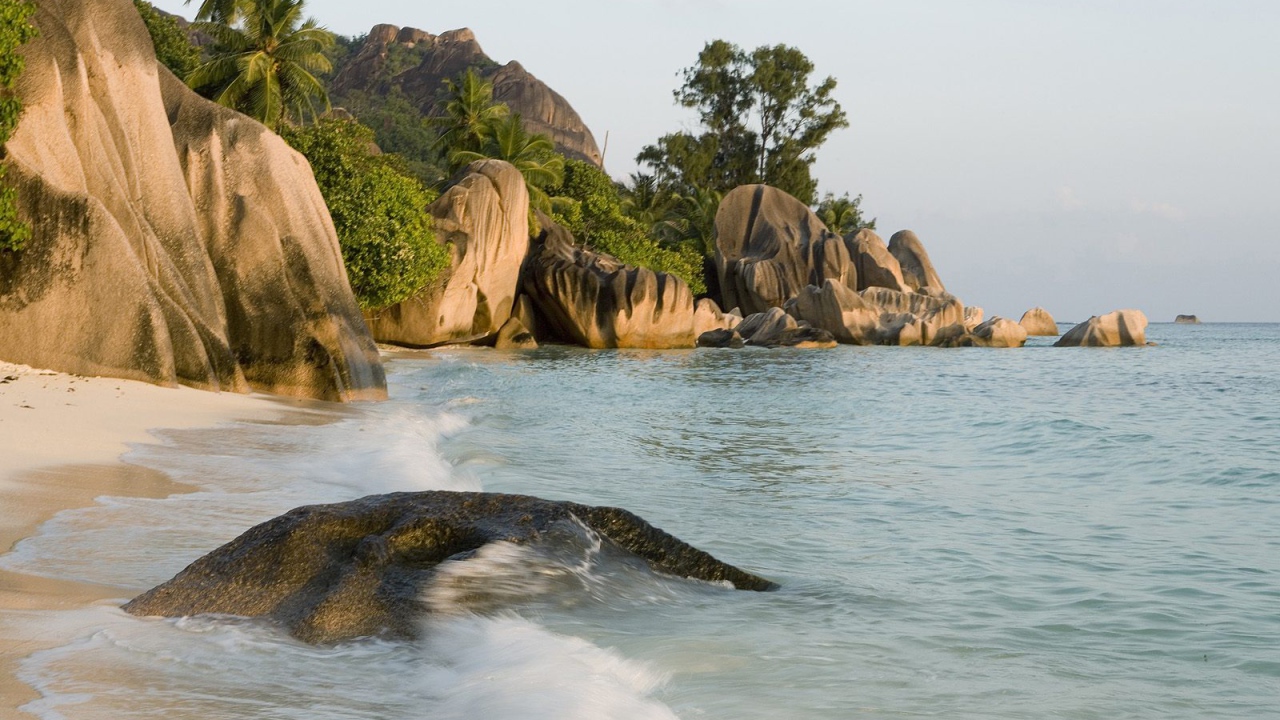 Пляж на берегу рая