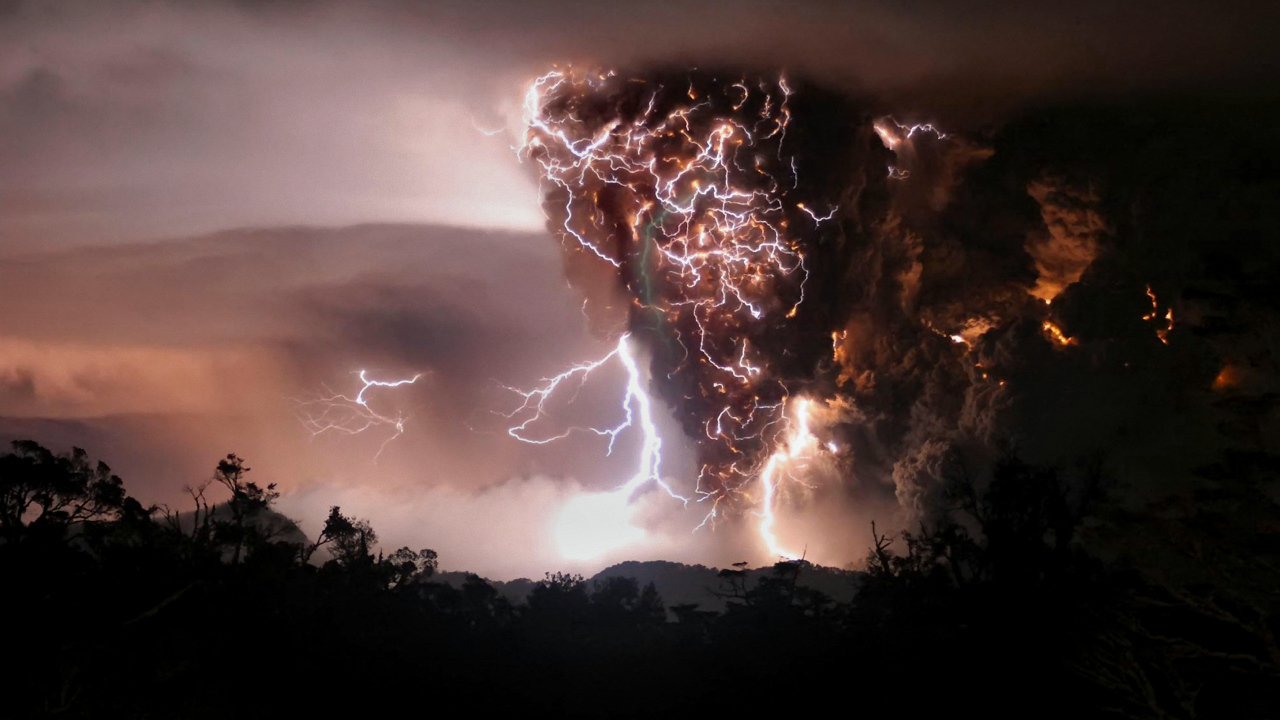 Вулкан Chaiten в Чили