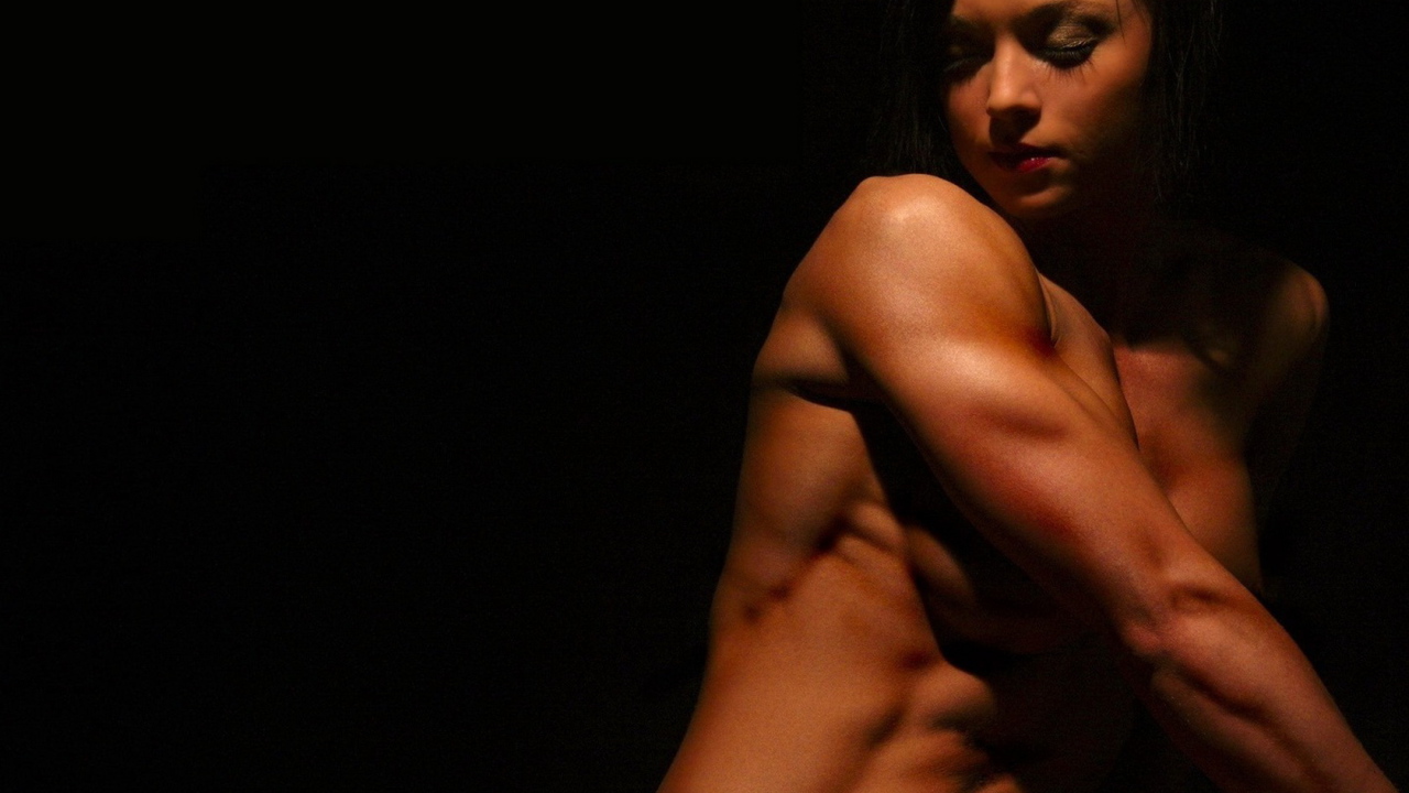 Женский бодибилдинг