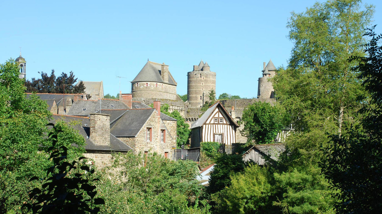 Башни замка