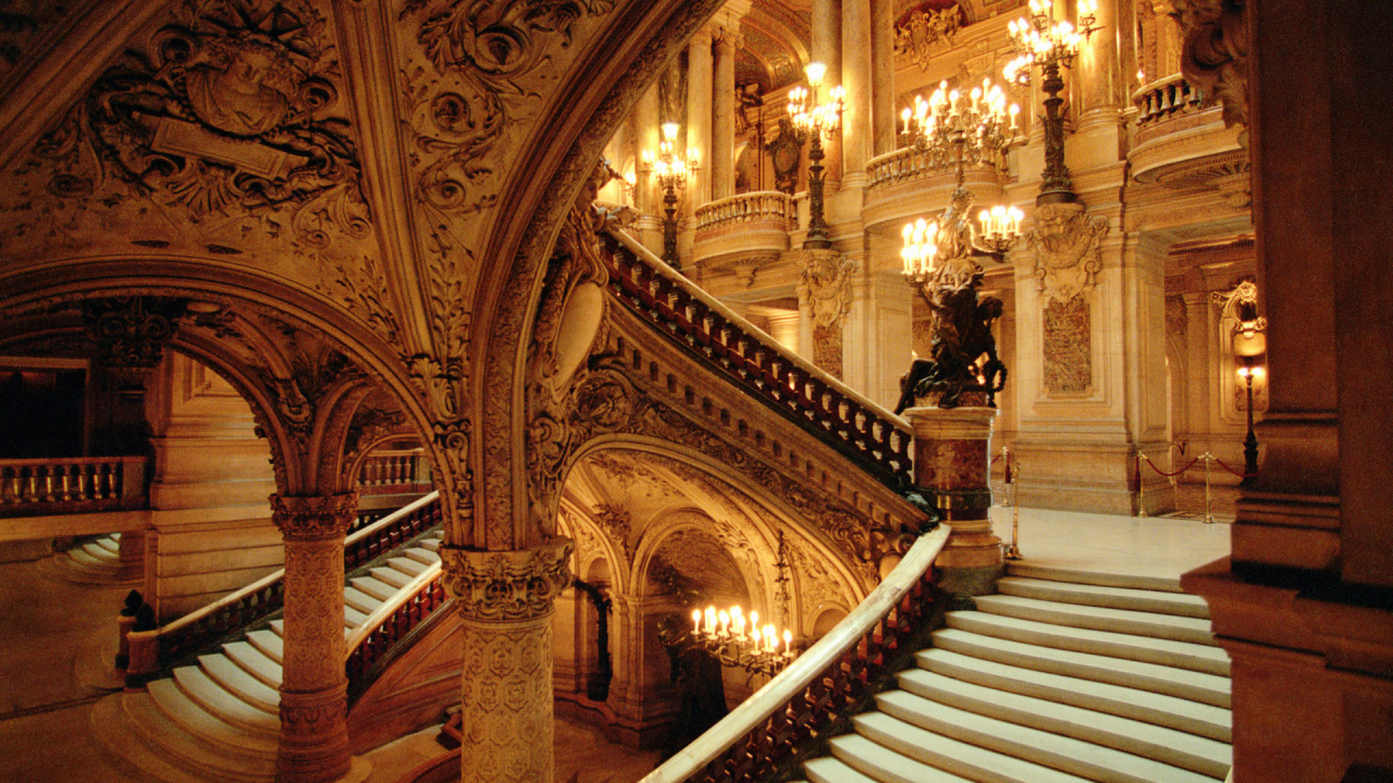 Интерьер Французского замка