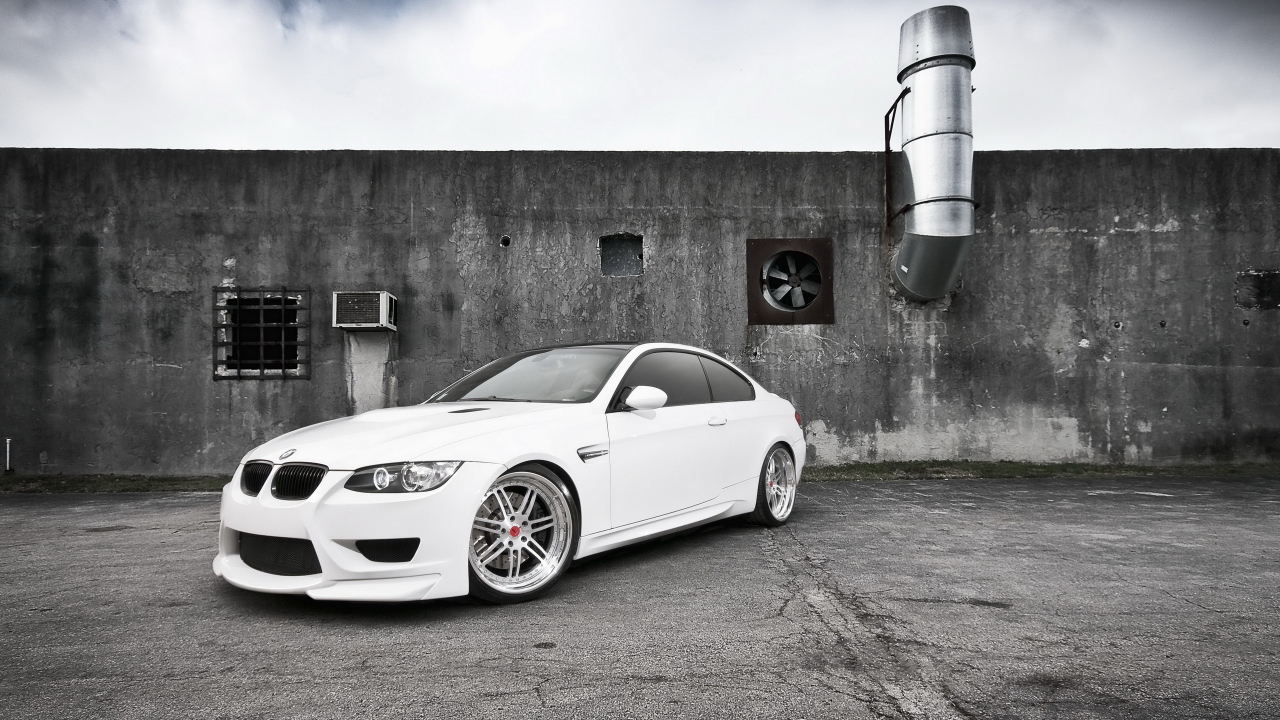white BMW M3