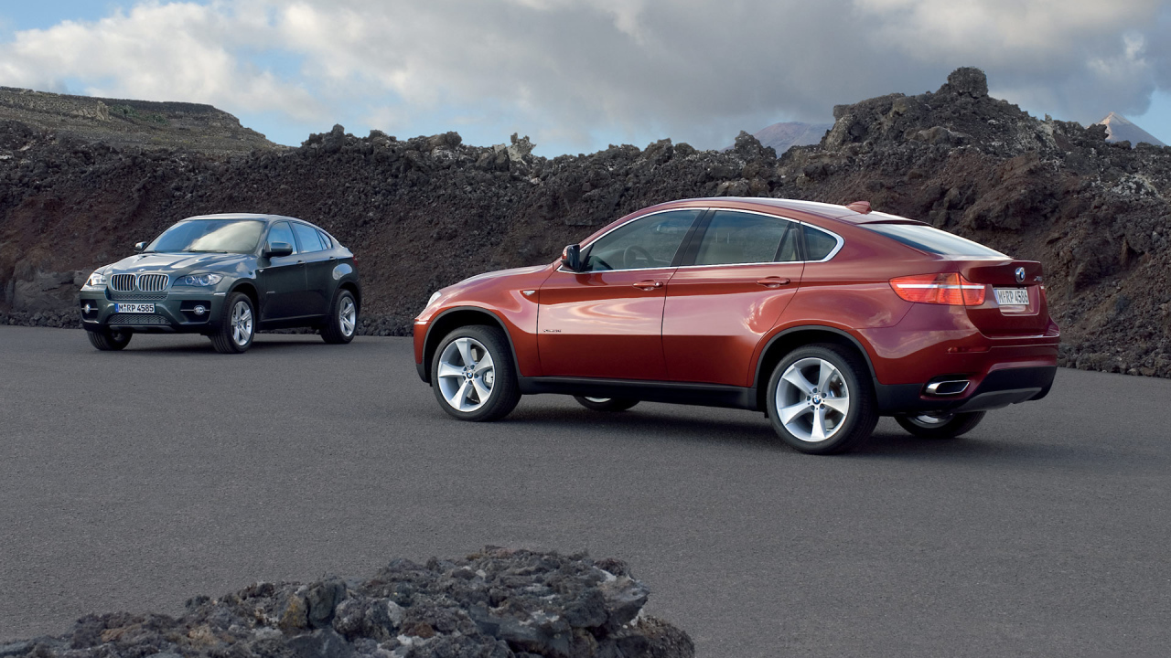 BMW X6, две машины