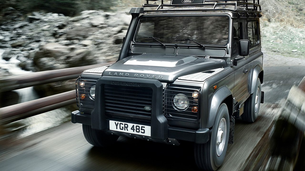 Land Rover Defender 90
