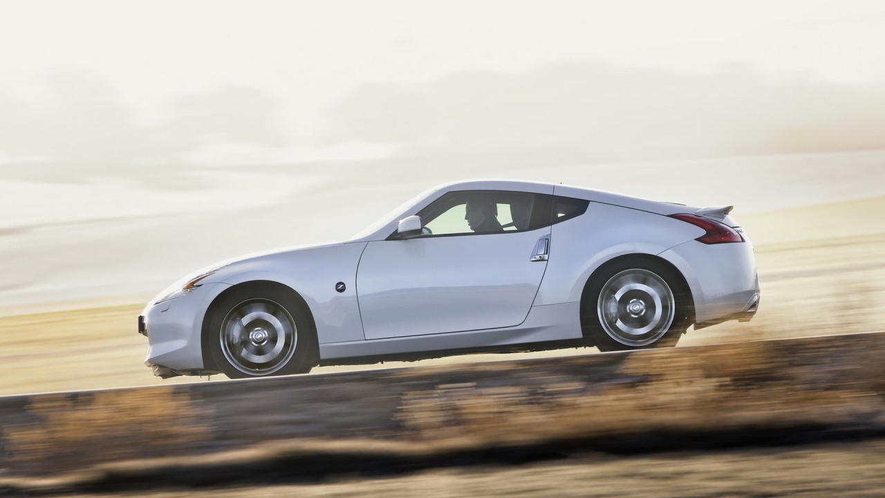 Nissan-370Z 2011