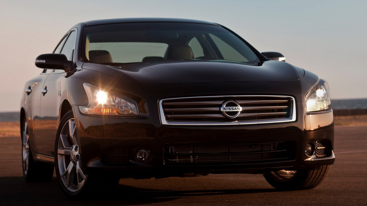 Nissan-Maxima