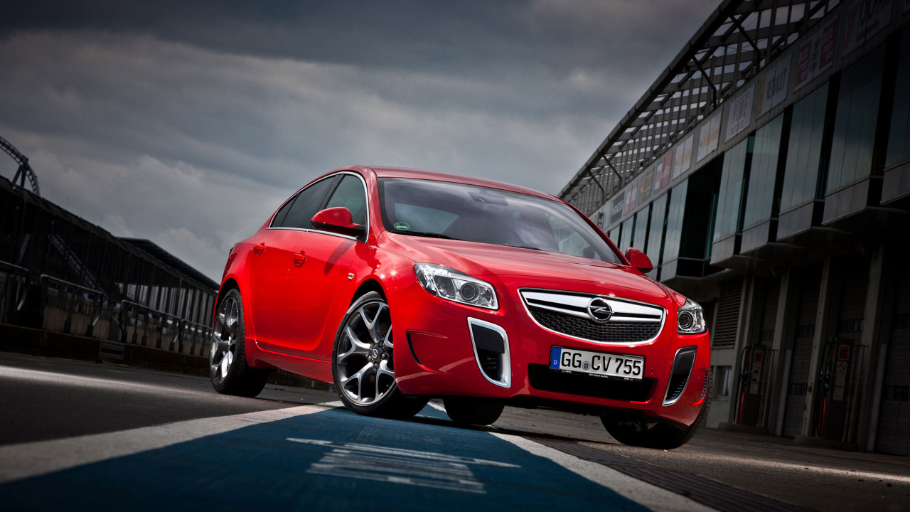 red Opel Insignia OPC