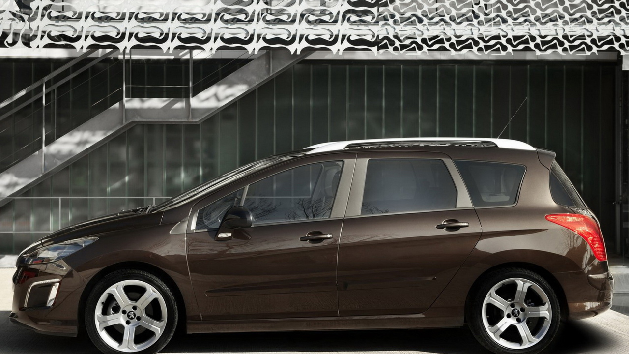 Peugeot-308 SW 2012