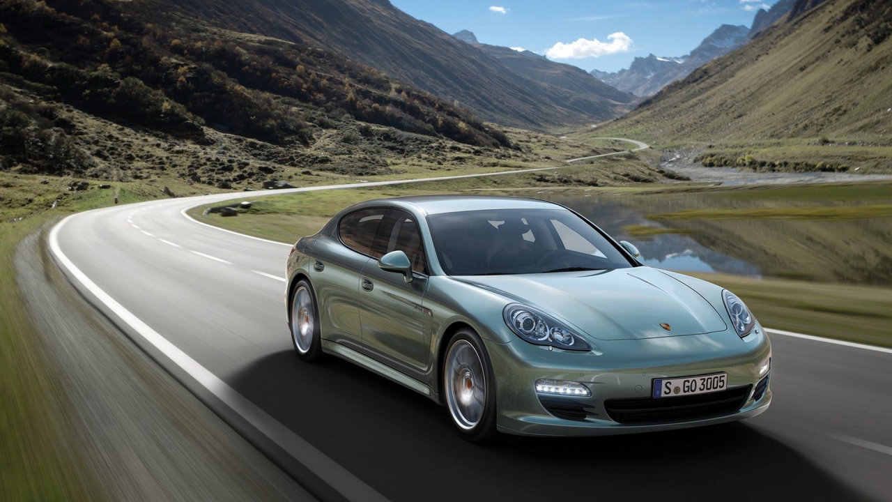 2012 Porsche-Panamera Diesel