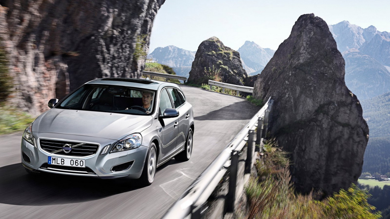 Volvo-V60 Hybrid