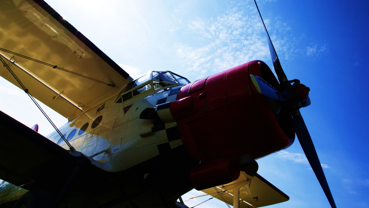 Самолет Ан-2