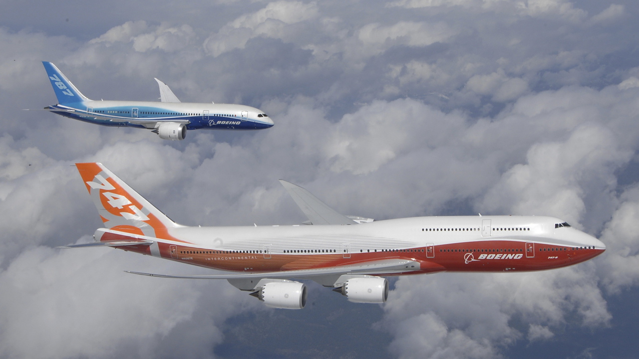 Boeing 747 and Boeing 787