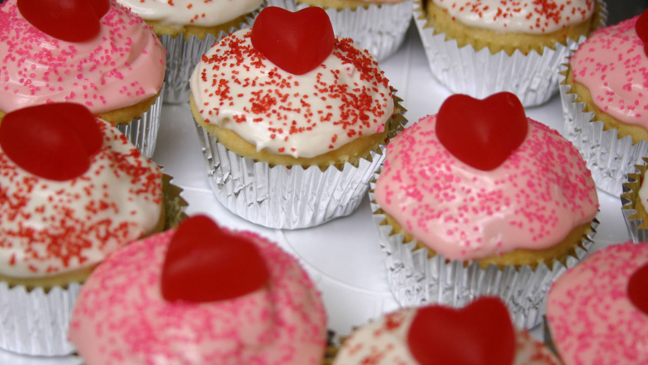 Пирожное с сердечками