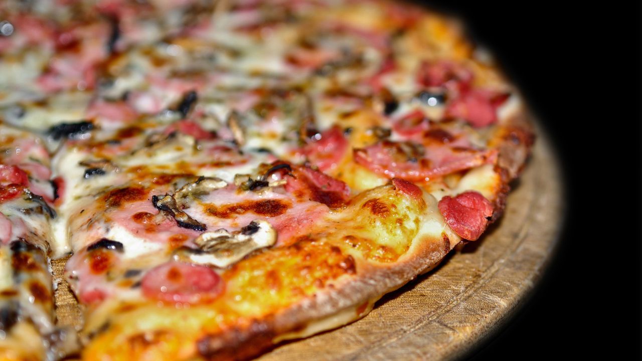 Аппетитная пицца