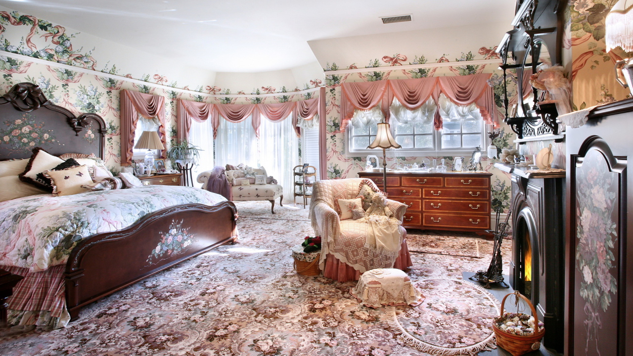 Спальная с камином