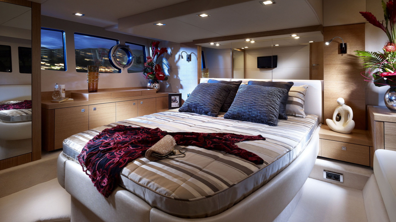 Каюта на яхте