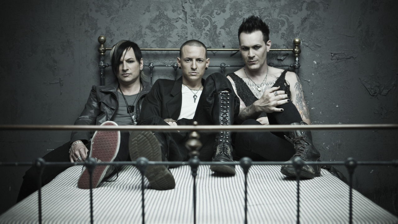  Dead by sunrise