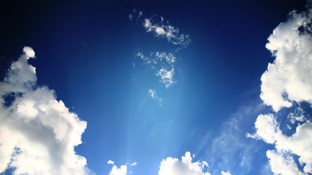 Лучи сквозь облака