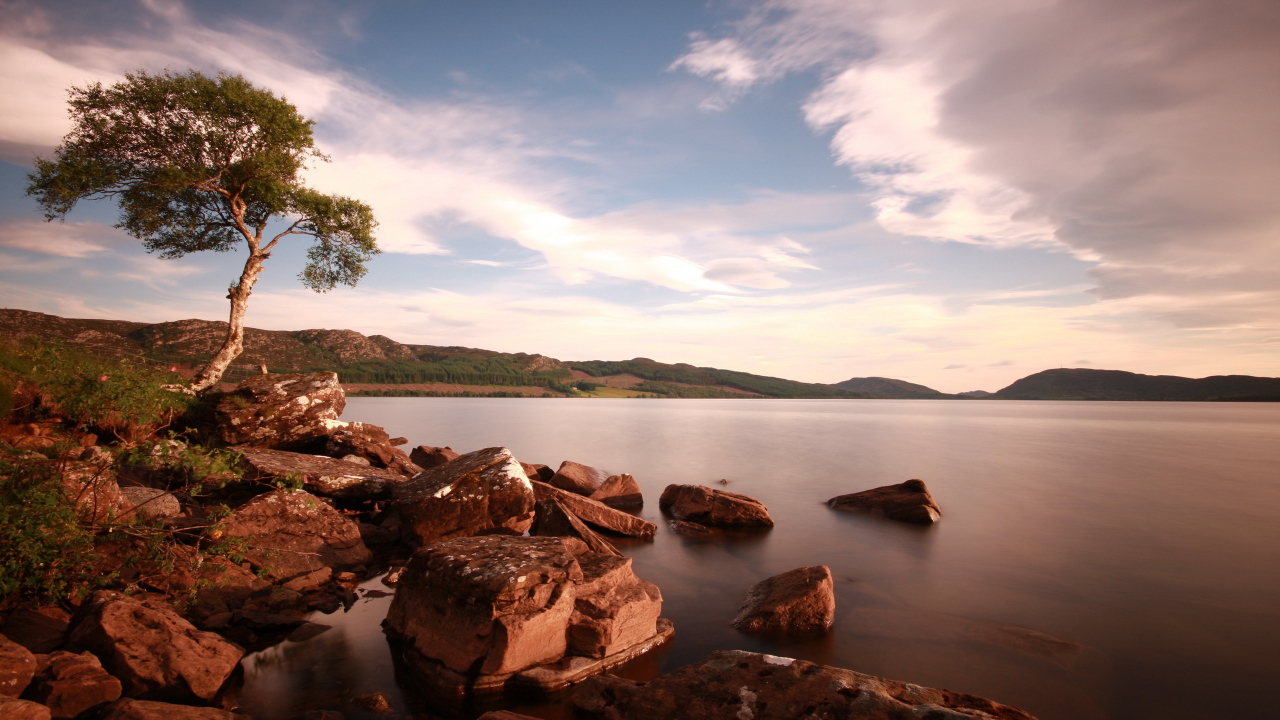 Берег озера