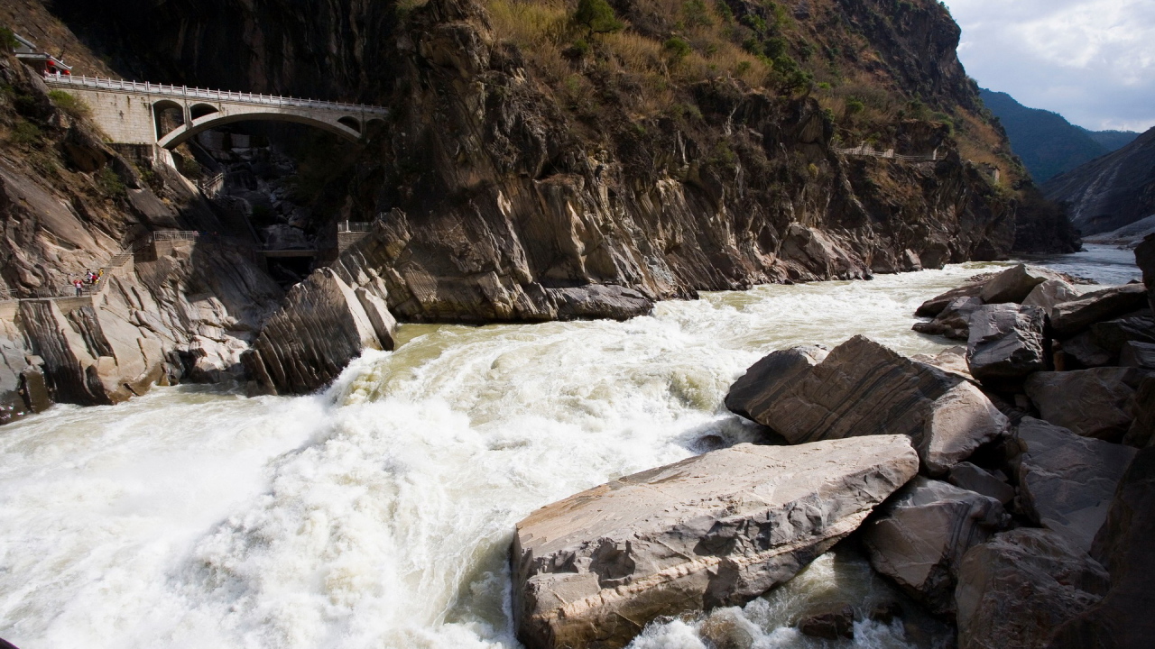 Речка в горах