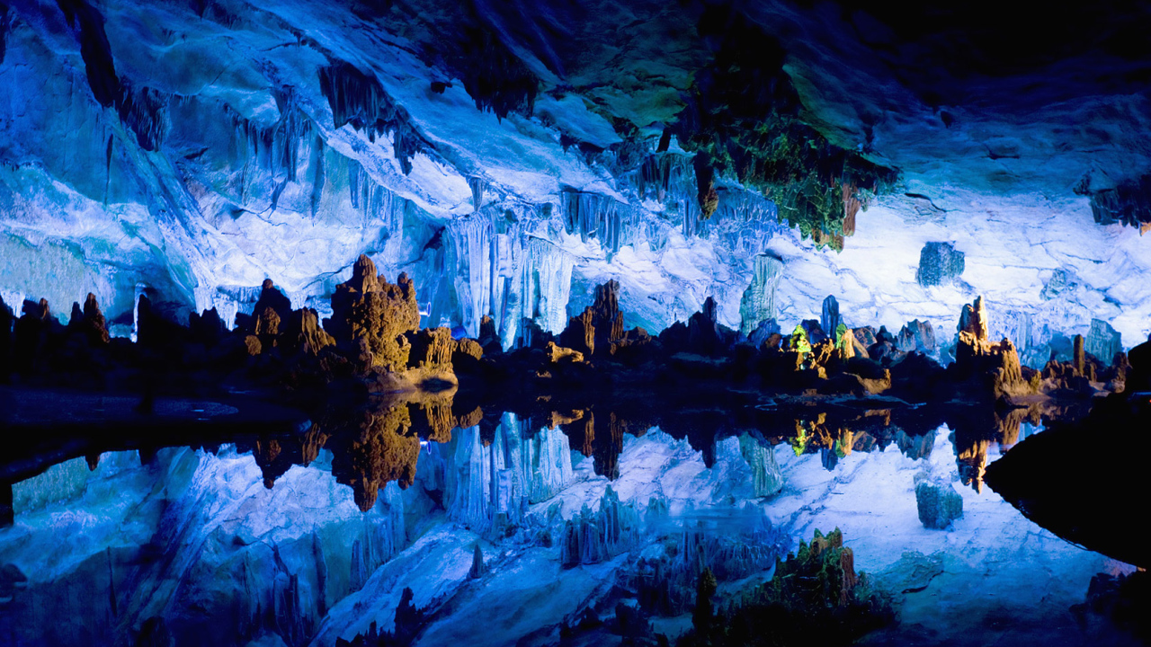 Китай, Гуйлинь, Пещера тростниковой флейты