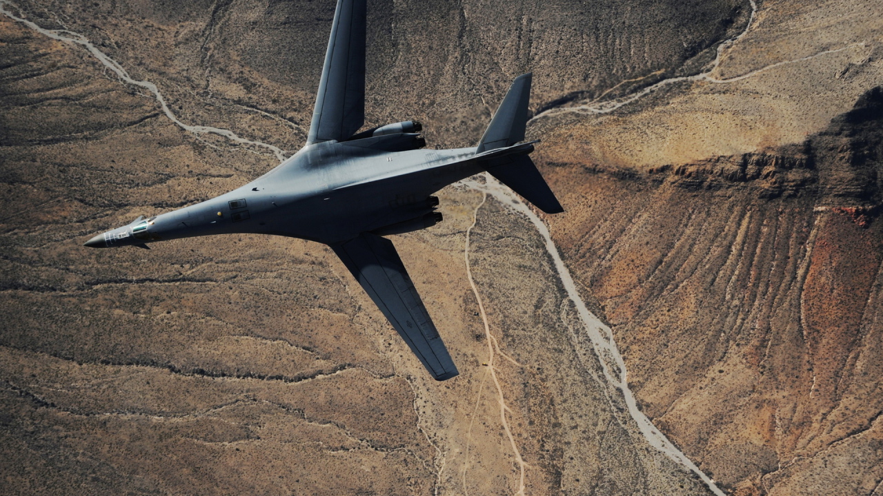 бомбардировщик Rockwell B-1B