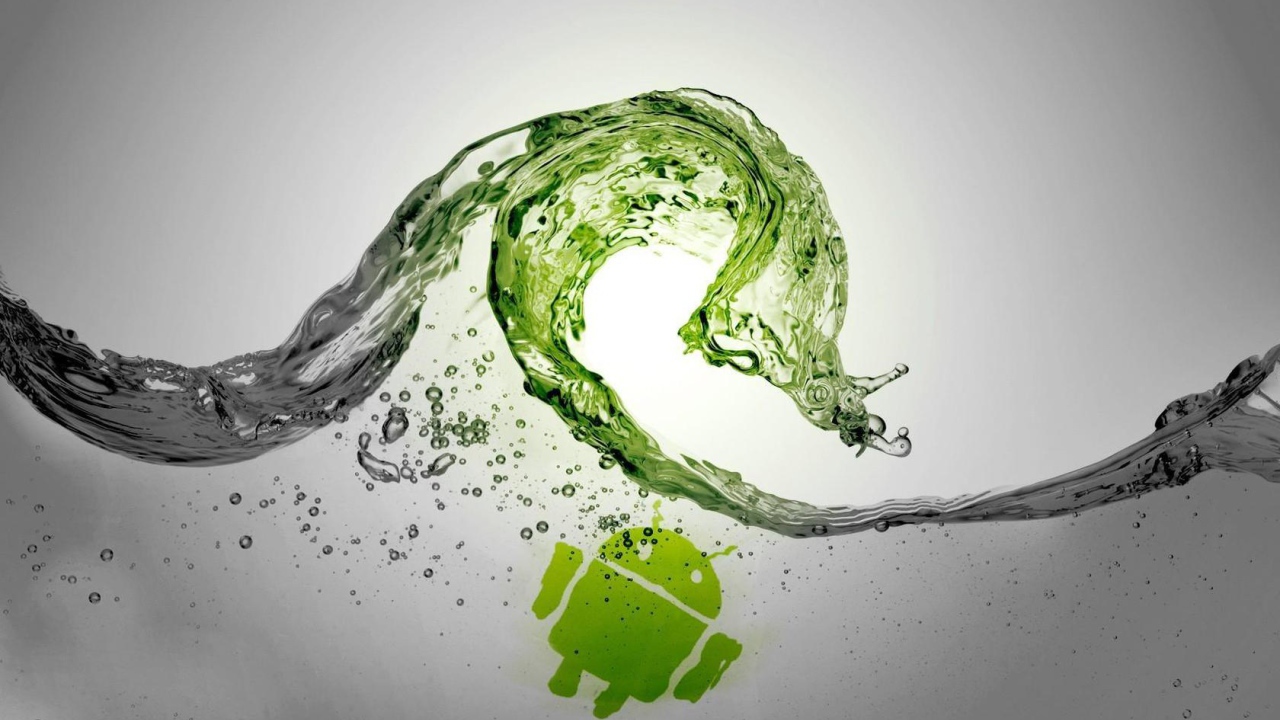 Андроид в воде