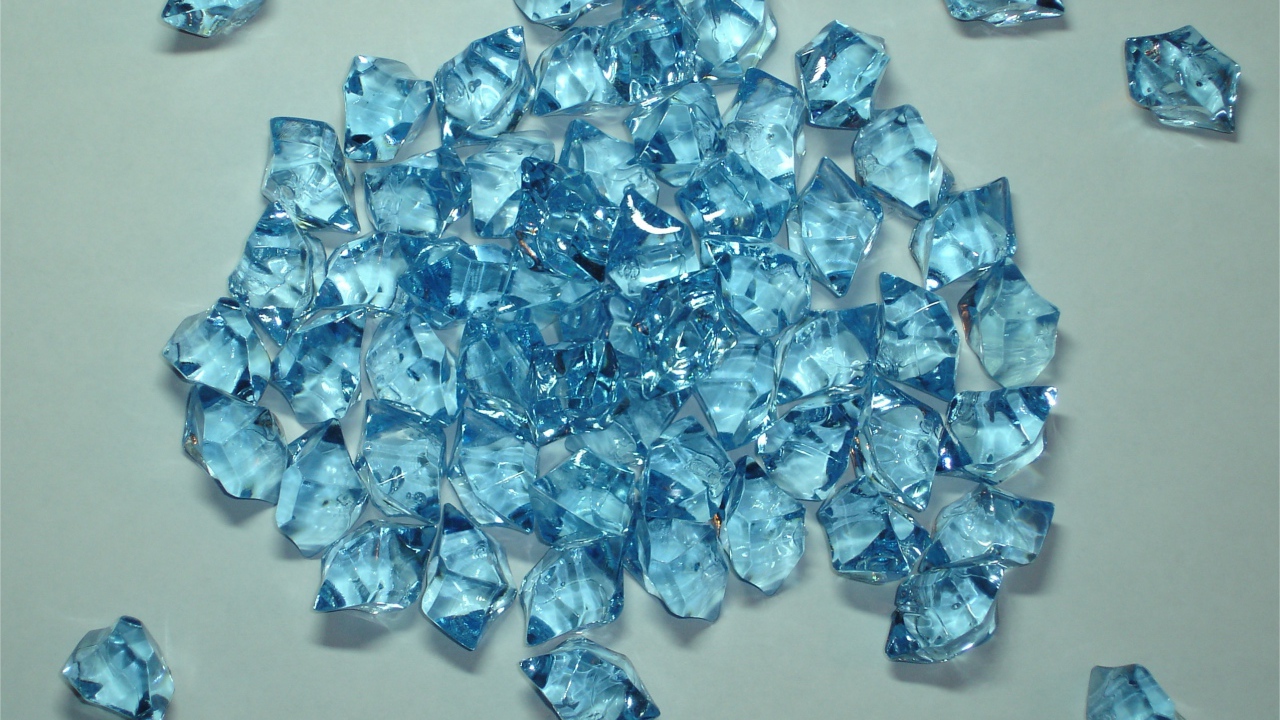 Голубые кристаллы