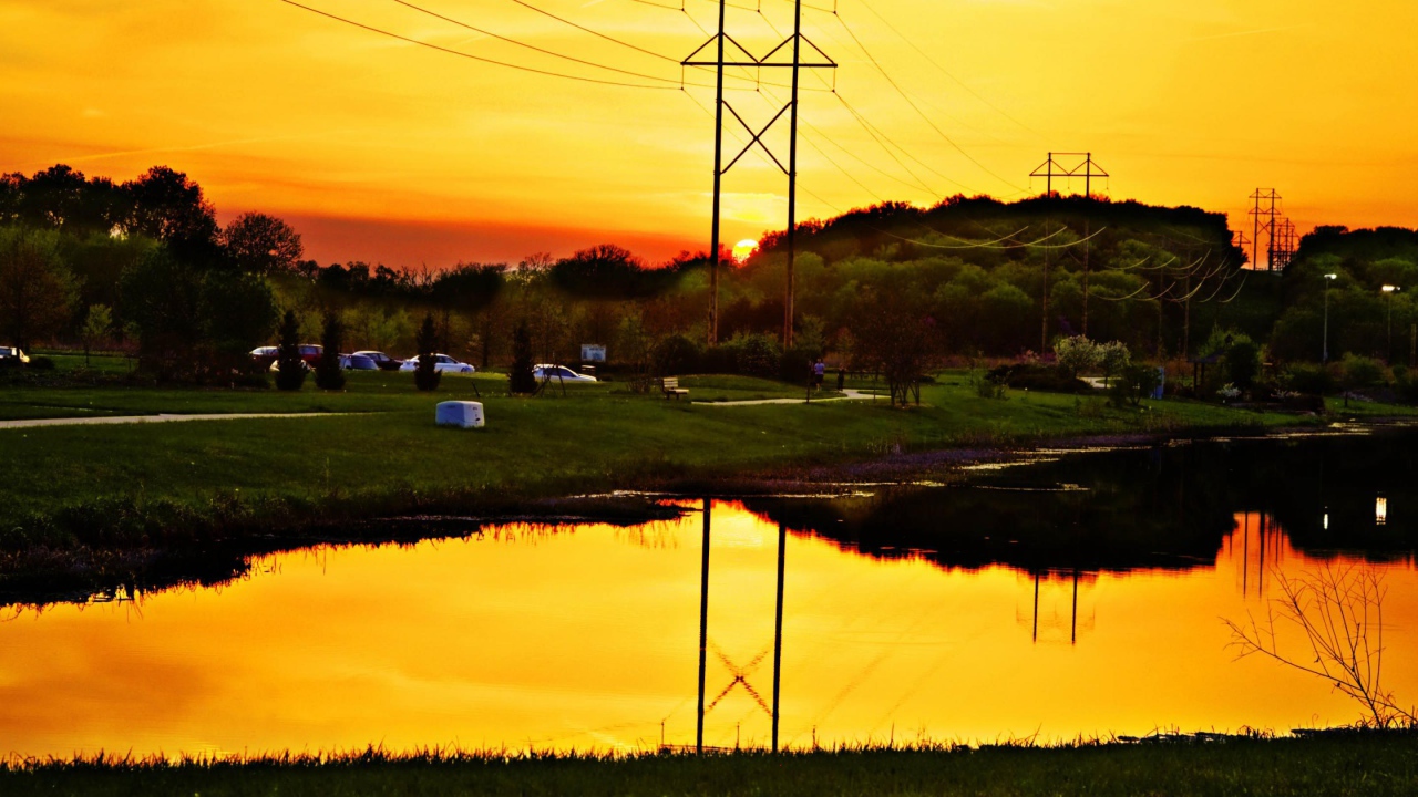 Закат в городе