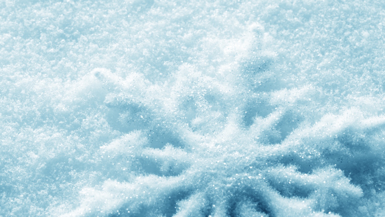 Силуэт снежинки