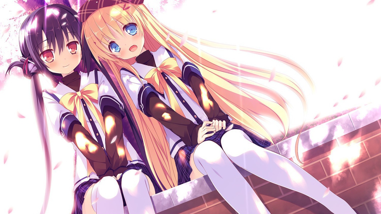 Аниме девочки сидят на бордюре