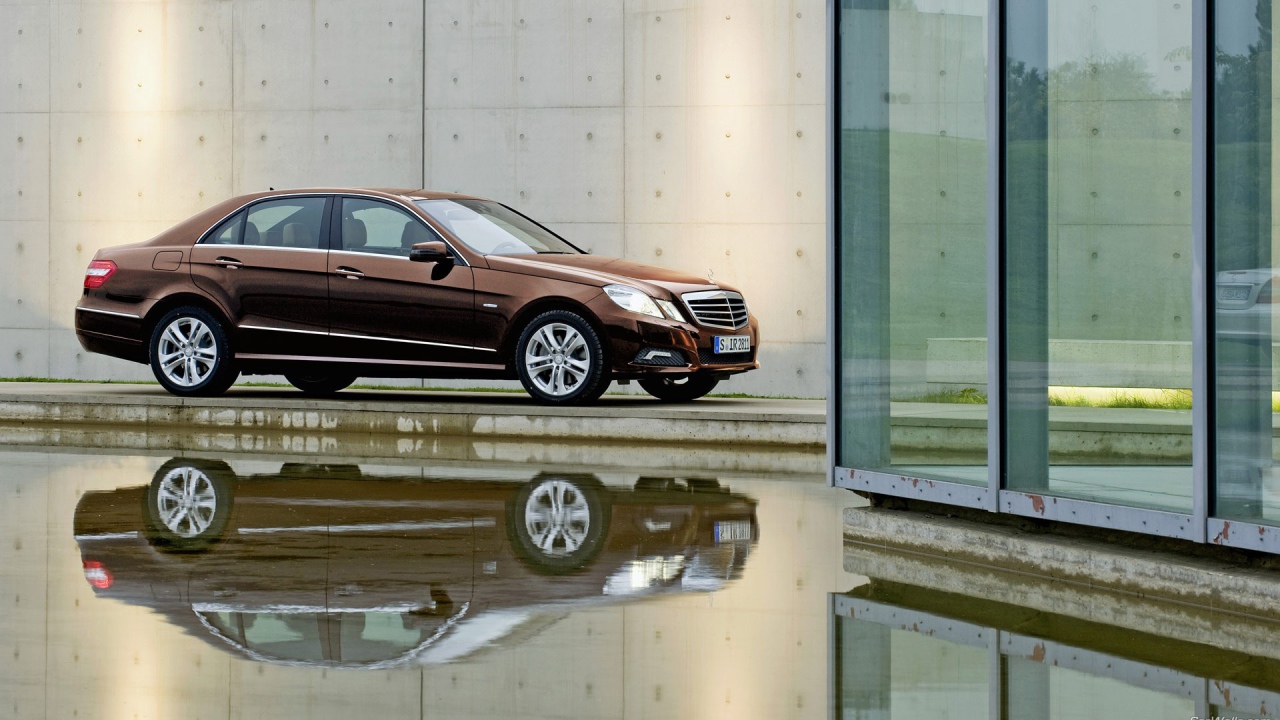 Автомобили Mercedes-Benz