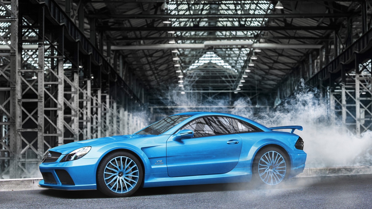 Мерседес на крутом повороте