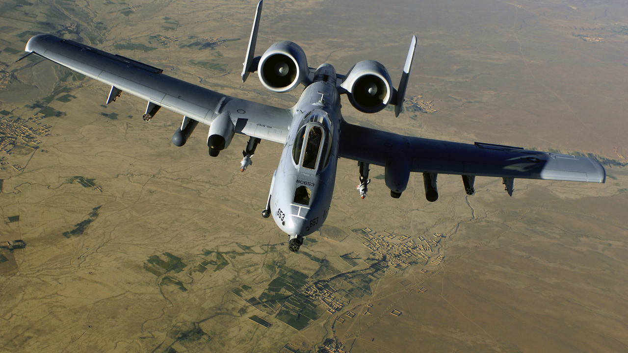 A-10 Thunderbolt II в полете