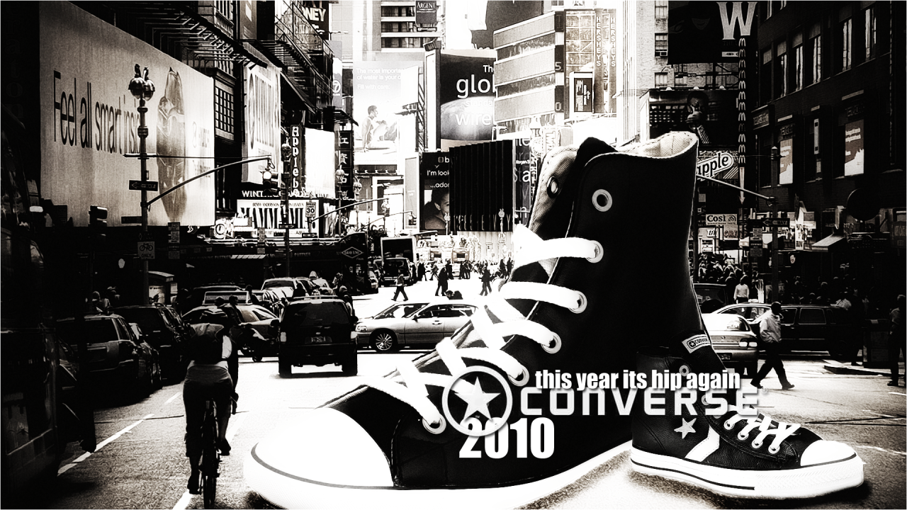 Большая обувь от Converse