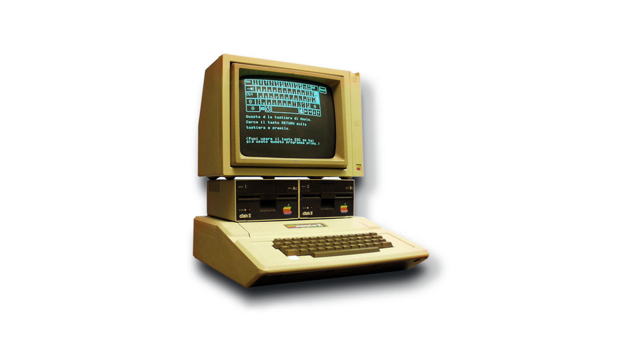 Первый компьютер Apple