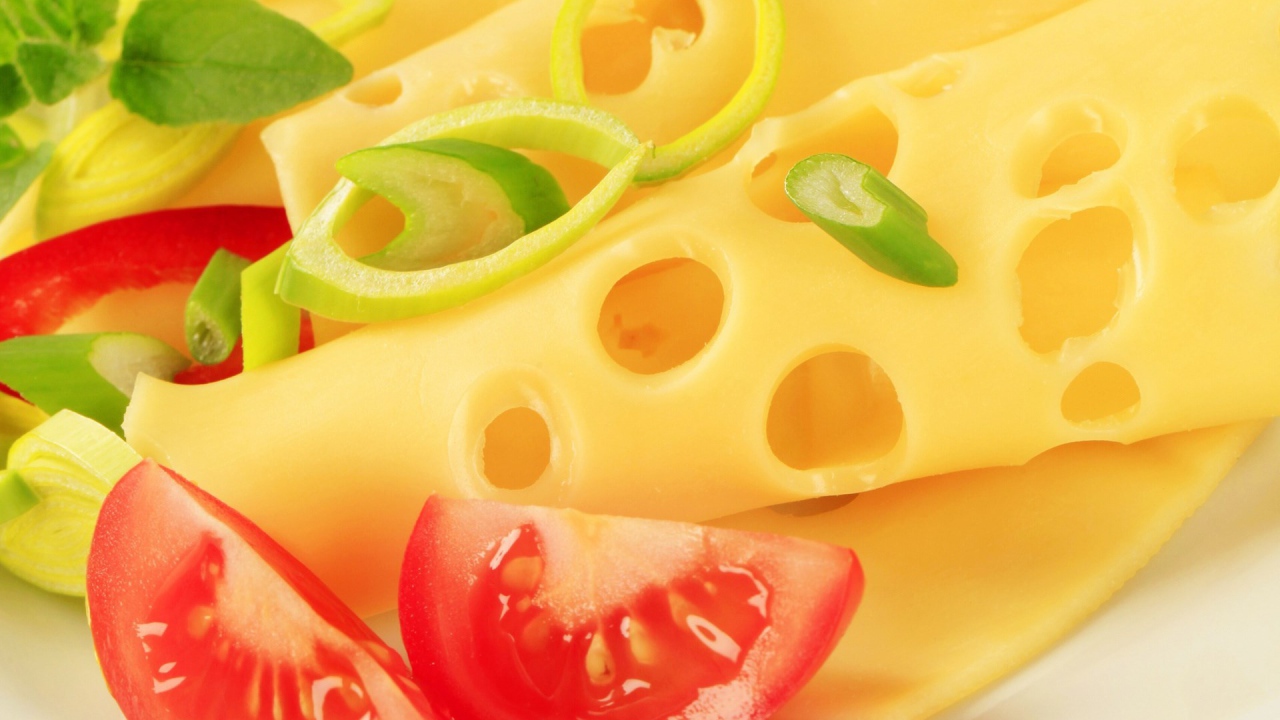 Tomatoes with cheese