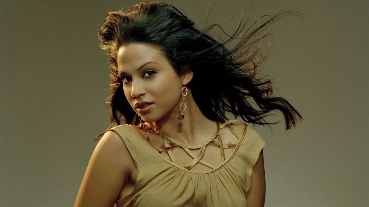 Нави Рават знаменитость