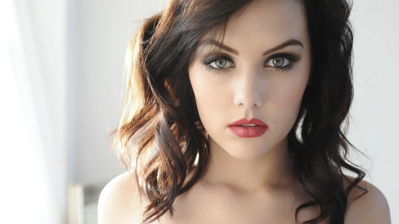 Девушка утром