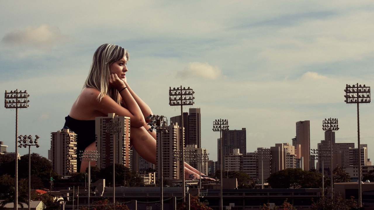 Девушка Гулливер