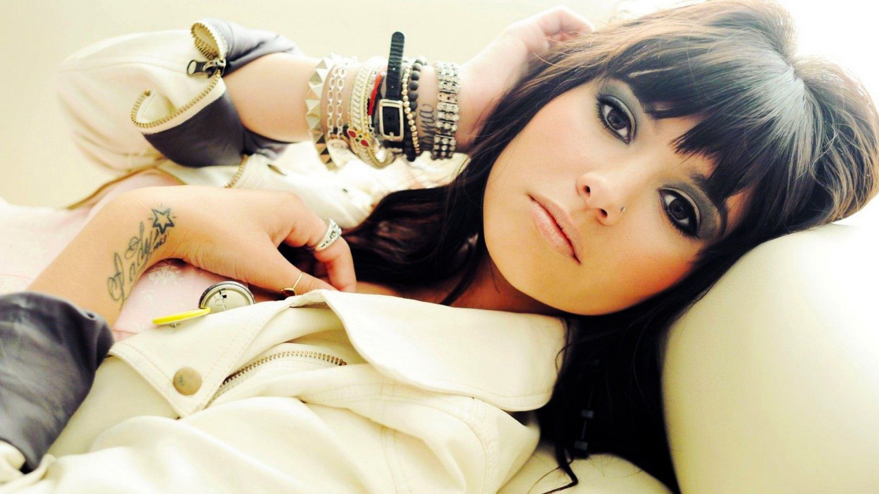 Модель Hanna Beth