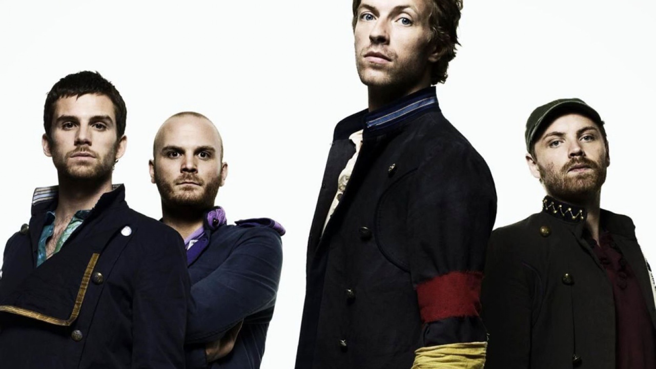 Coldplay in the white background