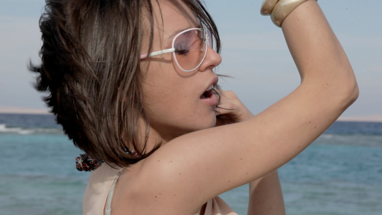 Iowa на фоне солнца