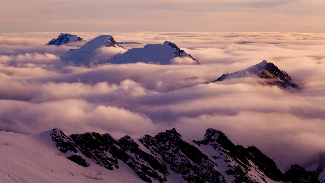 Облака над горами