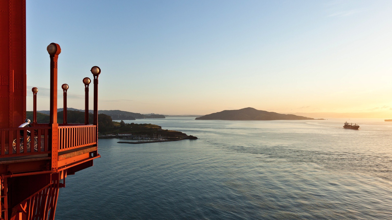 Острова на закате