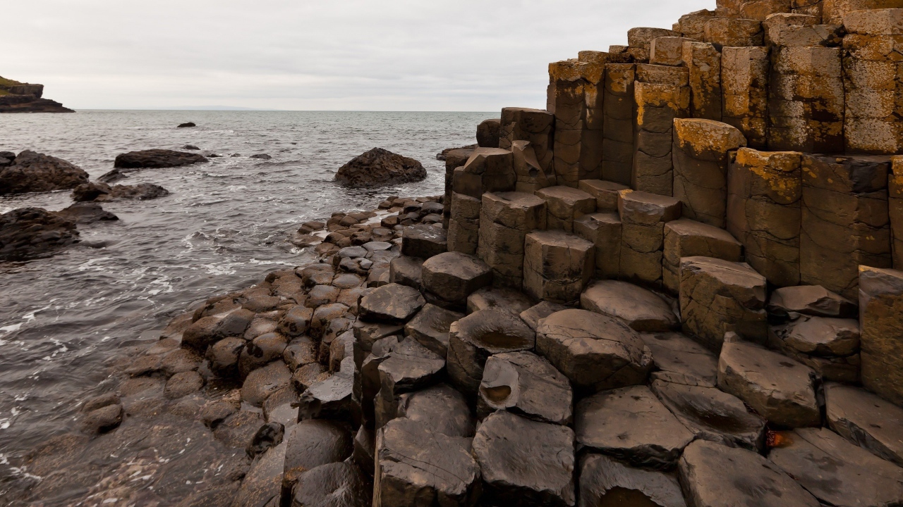Морской берег ступени